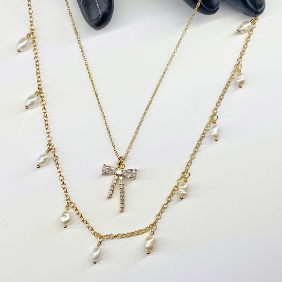 NEW FP x Luna Norte Fresh Water Pearl & bow Necklace Set - Picture 1 of 7